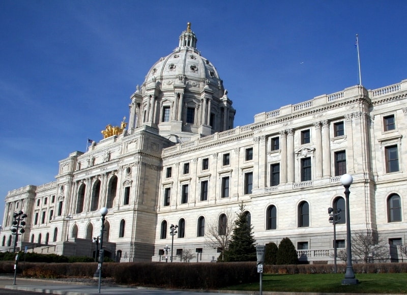 custom_campaign_image_minnesota_capitol__2_-min